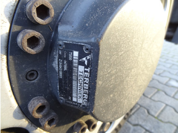 Грузовик-шасси Volvo FM420 4X4 X-Track: фото 2