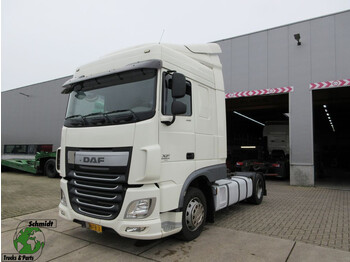 Кабина и интерьер DAF XF 106