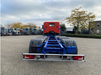 Грузовик-шасси Scania G400 / 8X4 / 9TON FRONT AXLE / PTO / LIFT+LENKACHSE / ALCOA'S / AIRCO / MANUAL / EURO-5 / 2011: фото 4