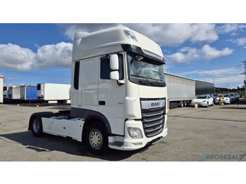 Тягач DAF XF 530