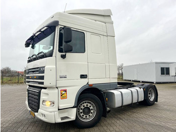 Тягач DAF XF 105 460