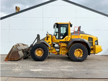 Колёсный погрузчик VOLVO L120H