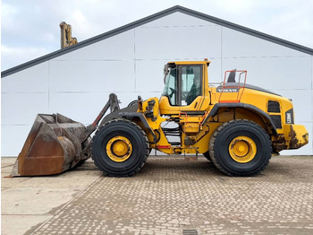 Колёсный погрузчик VOLVO L220H