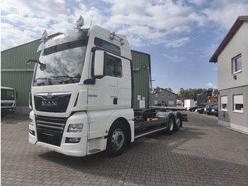 Грузовик-шасси MAN TGX 26.460