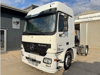 Тягач MERCEDES-BENZ Actros 1844