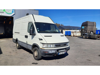 Цельнометаллический фургон IVECO Daily 35s12