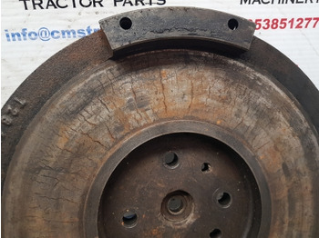 Маховик John Deere 3130, 3030, 1830, 2030, 2130  Flywheel Ar92508, At26482, T28432: фото 4