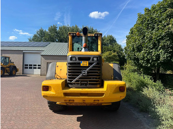 Колёсный погрузчик Volvo L120 F: фото 3 Колёсный погрузчик Volvo L120 F: фото 3
