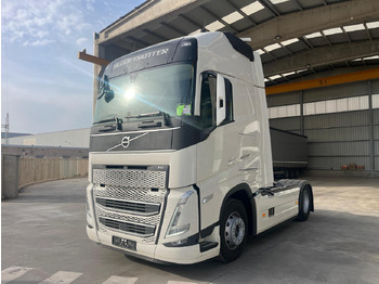 Тягач VOLVO FH 460