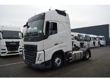 Тягач VOLVO FH 500
