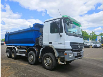 Самосвал MERCEDES-BENZ Actros 4144