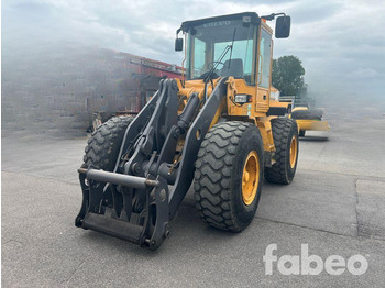 Колёсный погрузчик VOLVO L70C