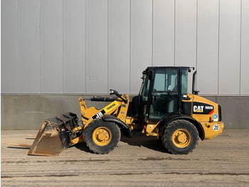 Колёсный погрузчик CATERPILLAR 906