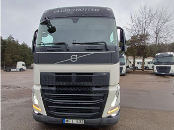 Тягач VOLVO FH 500