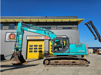 Гусеничный экскаватор KOBELCO