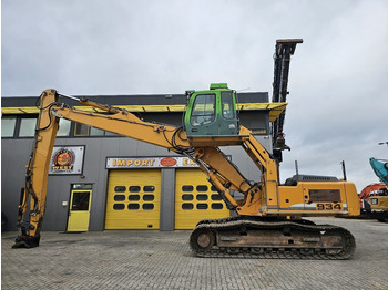 Гусеничный экскаватор LIEBHERR R 934