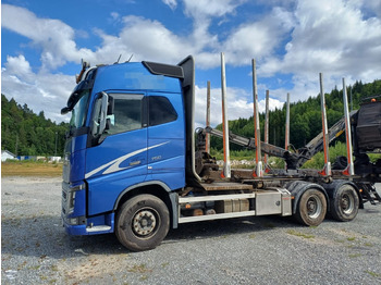 Лесовоз VOLVO FH16 750