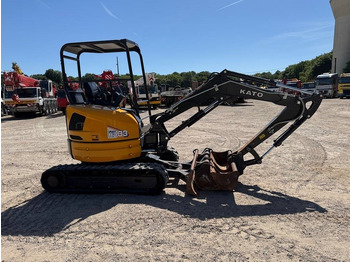 Мини-экскаватор KATO
