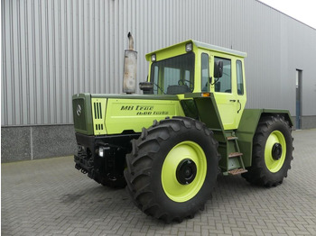 Трактор MERCEDES-BENZ MB-trac