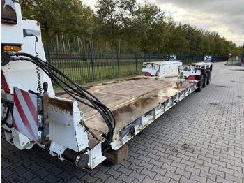 Низкорамный полуприцеп Goldhofer STZ VP 3 55/80A: фото 2