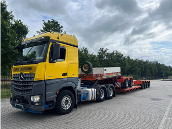 Низкорамный полуприцеп GOLDHOFER STZ