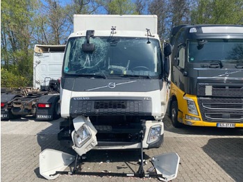 Грузовик с закрытым кузовом VOLVO FL