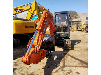 Гусеничный экскаватор DOOSAN DH150