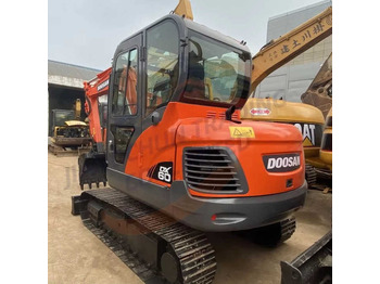 Гусеничный экскаватор DOOSAN DH55