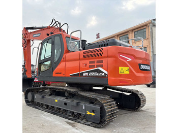 Гусеничный экскаватор DOOSAN DX225LCA