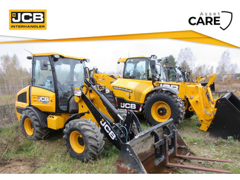 Колёсный погрузчик JCB 406
