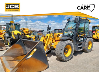 Телескопический погрузчик JCB