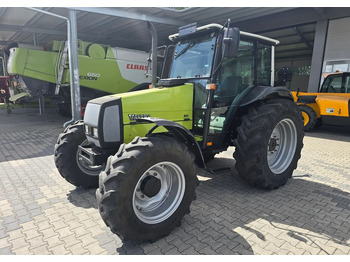 Трактор Valtra 800: фото 2