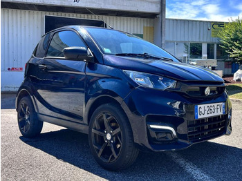 Легковой автомобиль