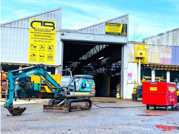 : фото в шапке страницы