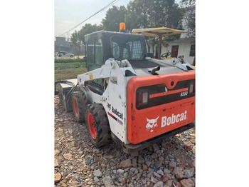Мини-погрузчик с бортовым поворотом BOBCAT S550