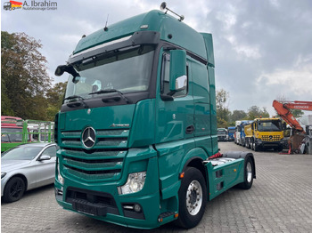 Тягач MERCEDES-BENZ Actros 1845