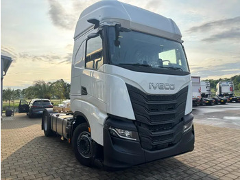 Грузовик-шасси IVECO Stralis 440