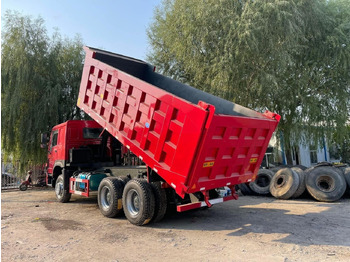 Самосвал Howo 371 6X4: фото 4 Самосвал Howo 371 6X4: фото 4