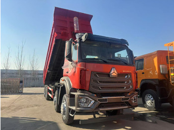 Самосвал SINOTRUK HOWO
