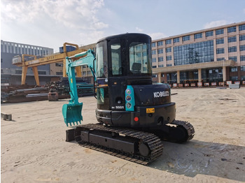 Гусеничный экскаватор KOBELCO