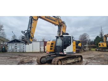 Гусеничный экскаватор LIEBHERR R 926