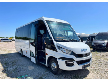 Микроавтобус IVECO Daily