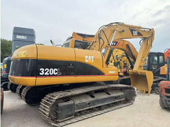 Гусеничный экскаватор CATERPILLAR 320C