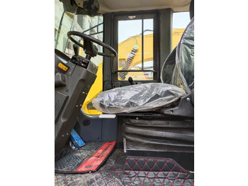 Новый Колёсный погрузчик SDLG LG936L: фото 5