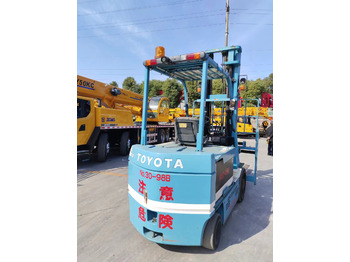 Электропогрузчик TOYOTA 7FBCU55 electric forklift from Japan original: фото 2 Электропогрузчик TOYOTA 7FBCU55 electric forklift from Japan original: фото 2