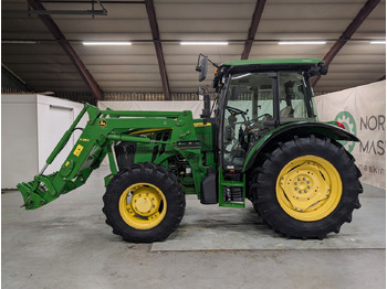Трактор John Deere 5085M: фото 2