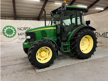 Трактор JOHN DEERE 5720
