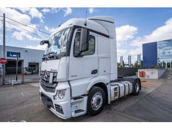 Тягач MERCEDES-BENZ Actros 1845