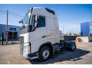 Тягач VOLVO FH