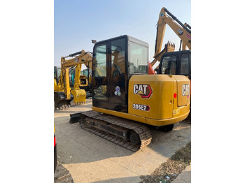 Мини-экскаватор CATERPILLAR 306E2